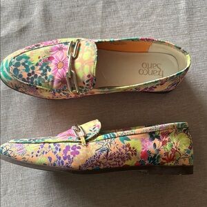 Floral Loafers with Metal Accent